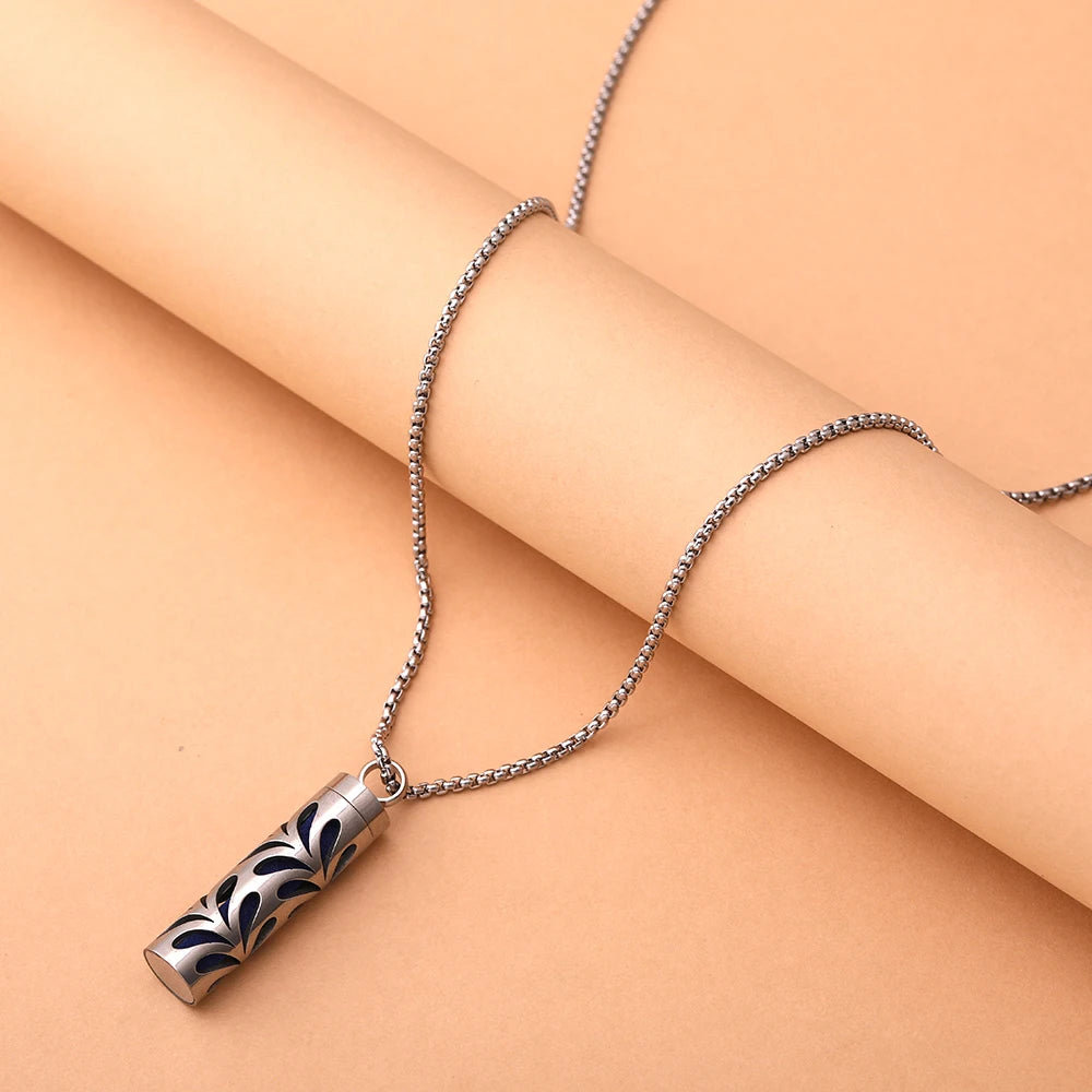 Elegant scent diffuser necklace - aromatherapy jewelry pendant