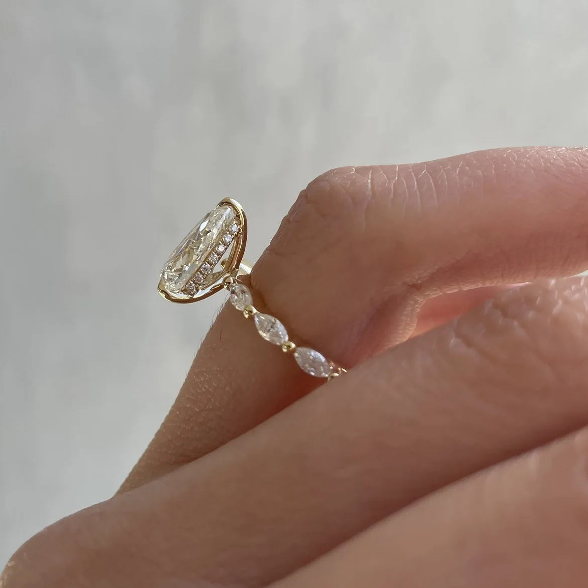 Luxury Zircon Wedding Ring