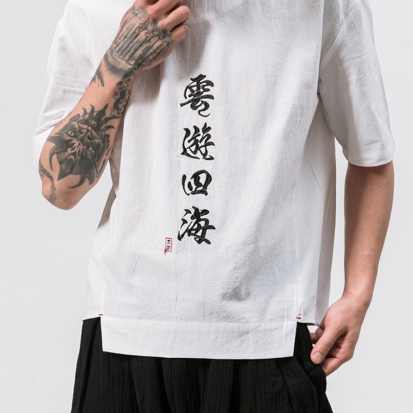 Round neck pullover embroidered T shirt men’s linen short sleeve casual fit