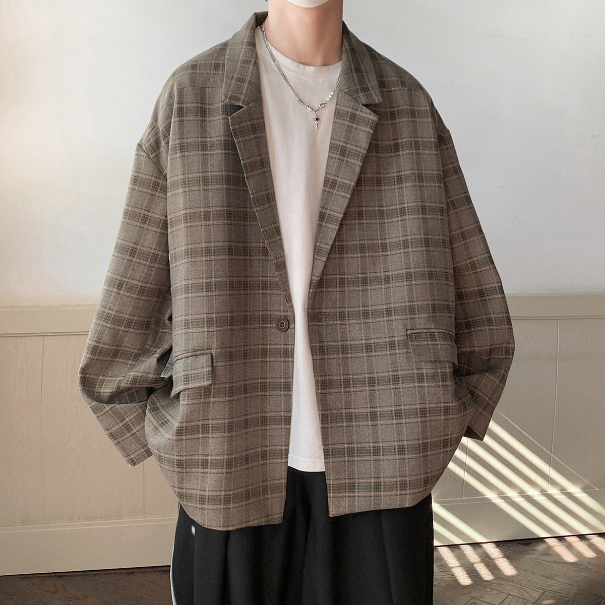 Retro casual loose jacket men’s plaid design in breathable acetate fabric