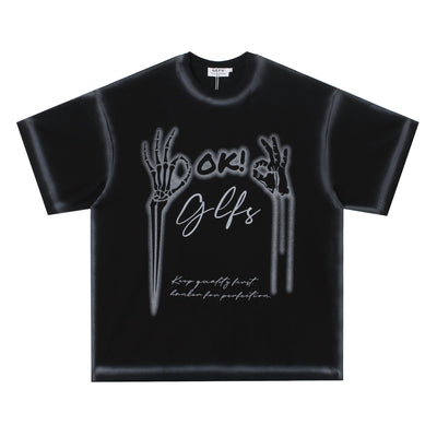 Oversized skull graphic streetwear tee in black or apricot