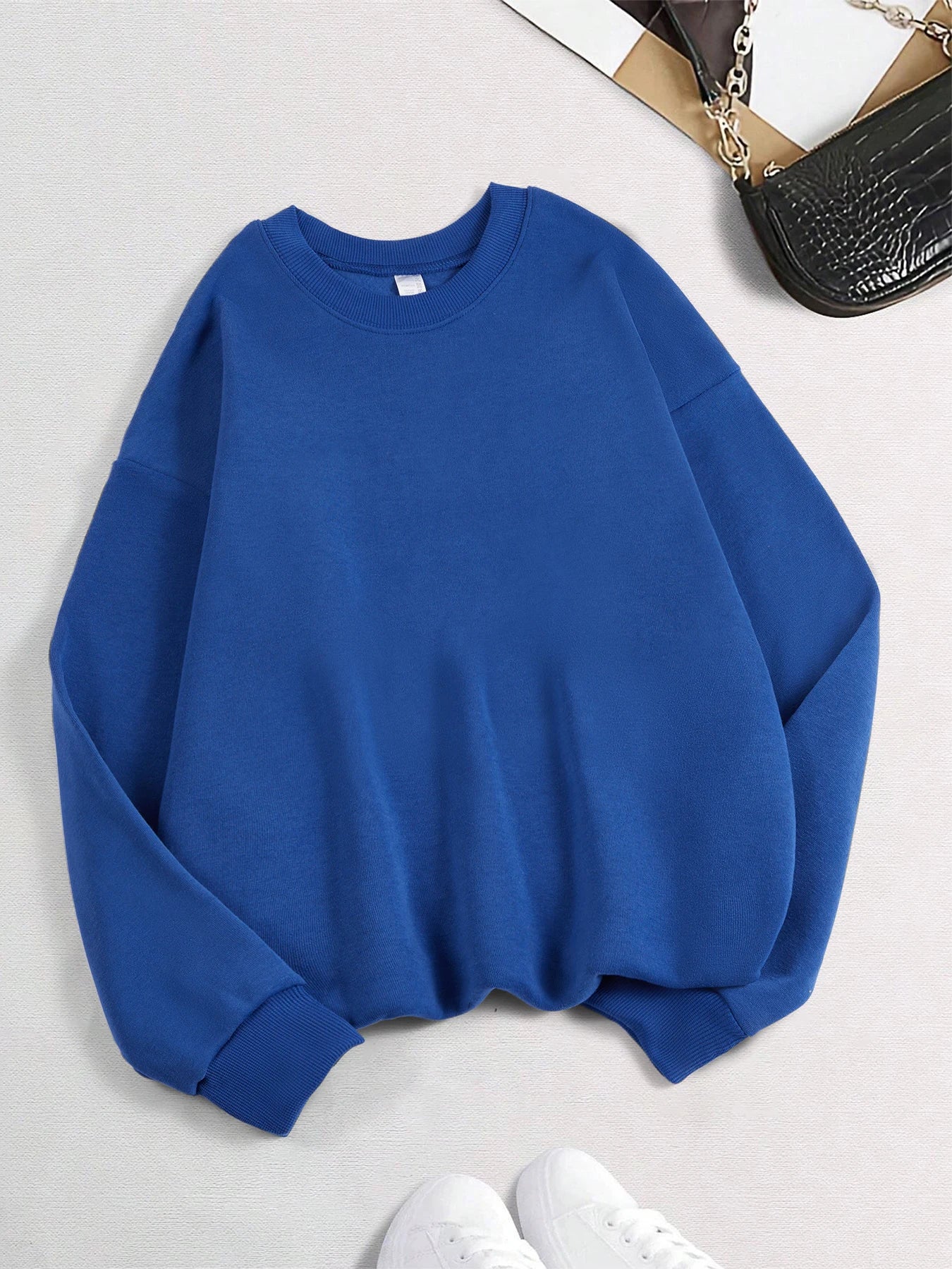 Cozy Oversized Winter Sweatshirt