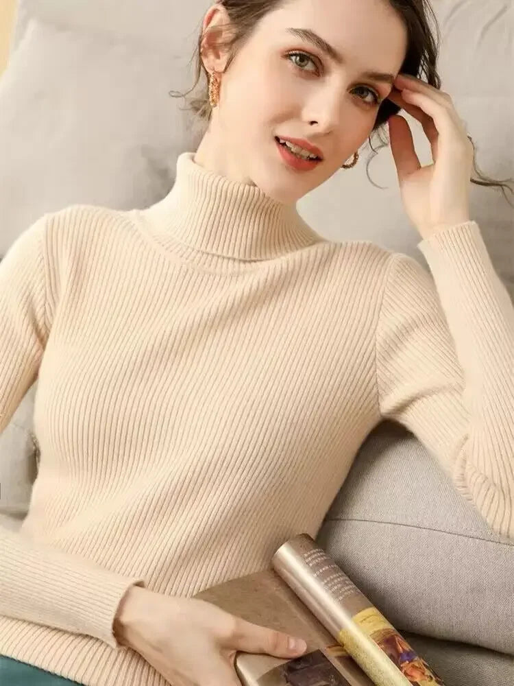 Soft Minimal Turtleneck Sweater