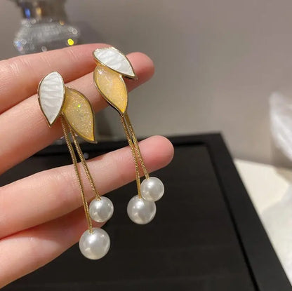 Elegant Korean Leaf Earrings