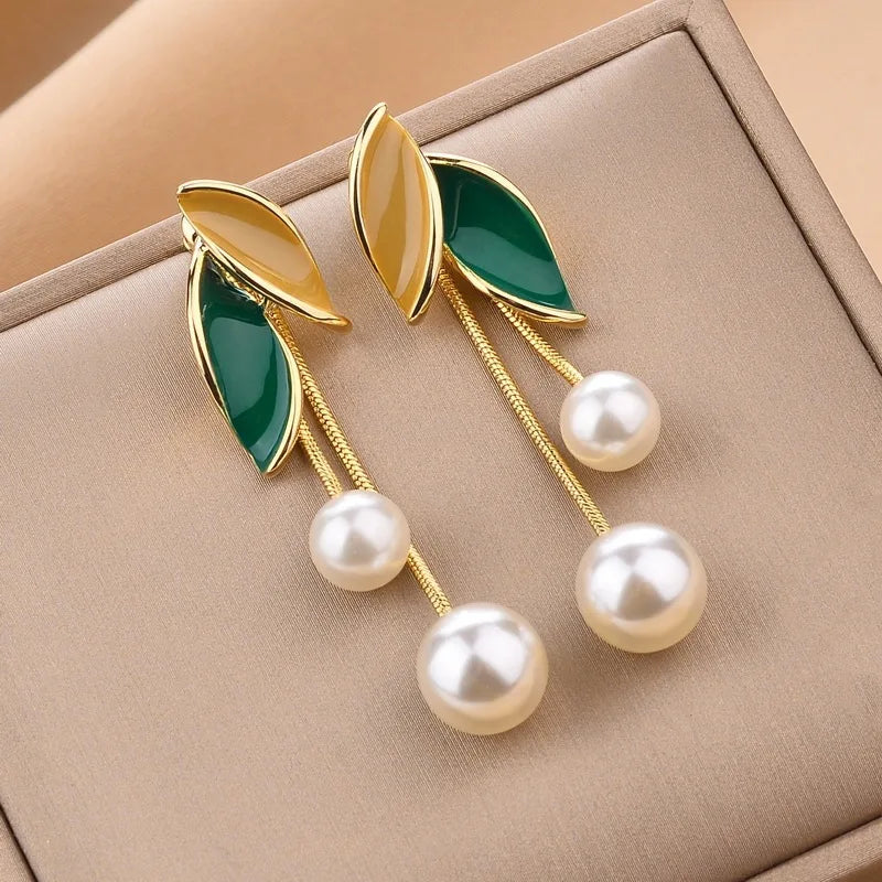 Elegant Korean Leaf Earrings