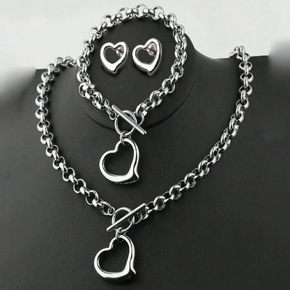 Elegant Heart Jewelry Set