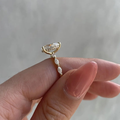 Luxury Zircon Wedding Ring