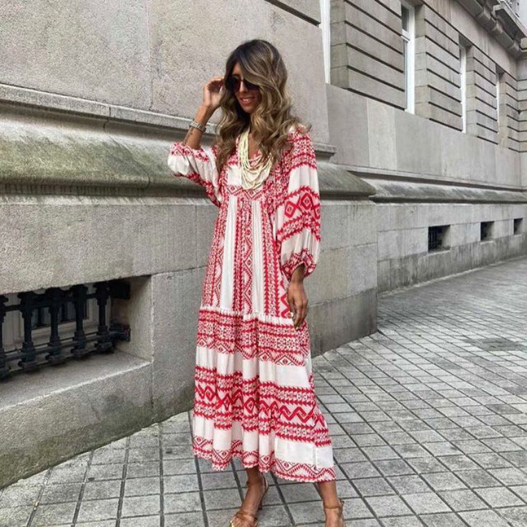 Summer women’s vintage printed bohemian dress with V-neck and loose maxi fit