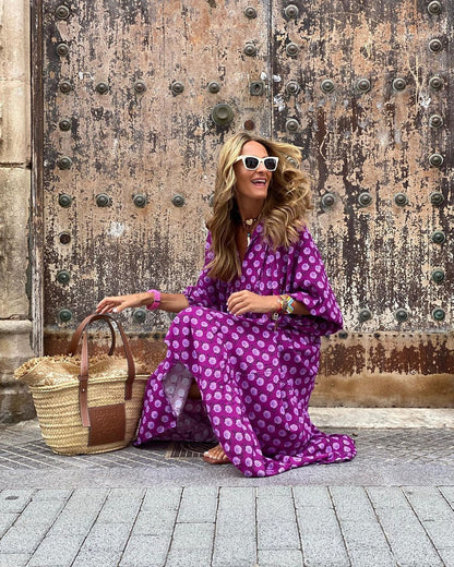 Summer women’s vintage printed bohemian dress with V-neck and loose maxi fit