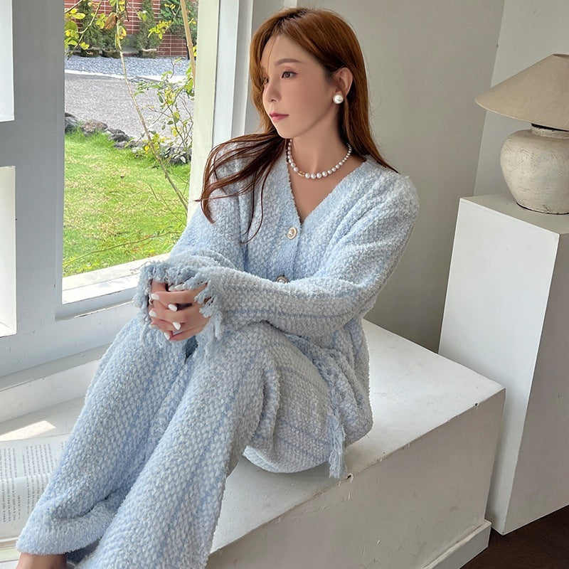 Tassel soft comfortable velvet loungewear made with thick feather yarn